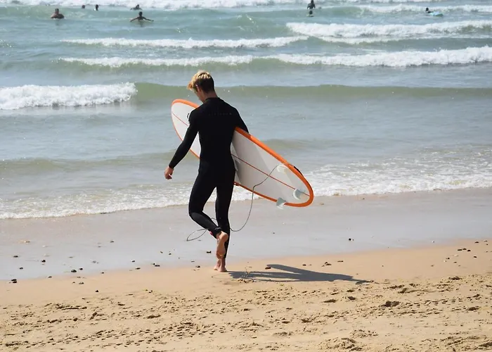 Lägenhet Agreable T2 Balcon Et Piscine Dans Bord De