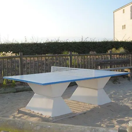 Agreable T2 Balcon Et Piscine Dans Bord De Mer Apartment Lacanau